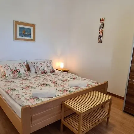 Golub Apartment
